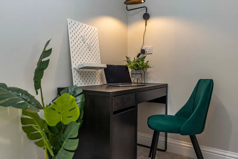 Vibrant 2 Bedroom Apartment // 2026/7 - Image 12